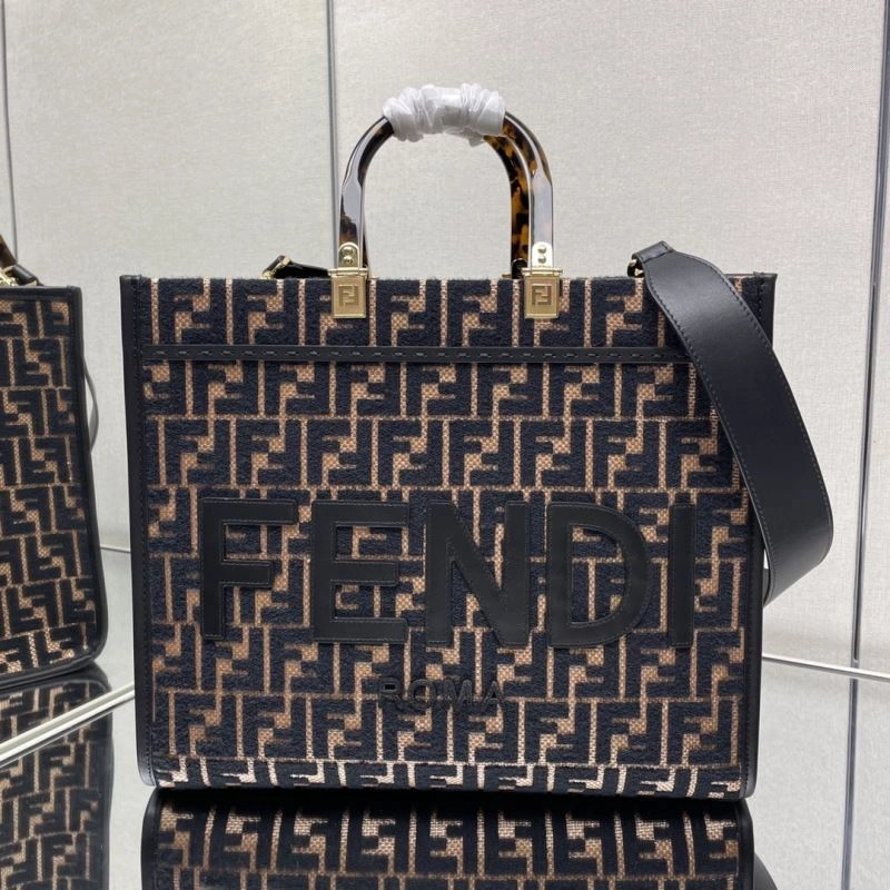 Fendi Shopping Bags EasyMatch 72764