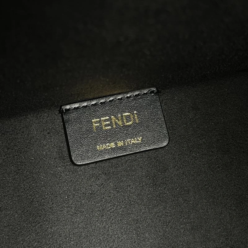 Fendi Shopping Bags EasyMatch 72764