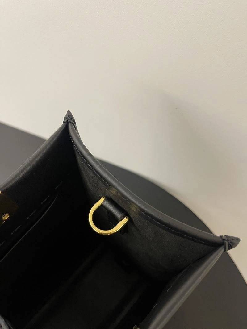 SportInspired Fendi Shopping Bags 72759