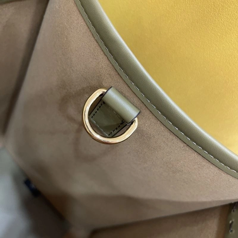SportInspired Fendi Shopping Bags 72790
