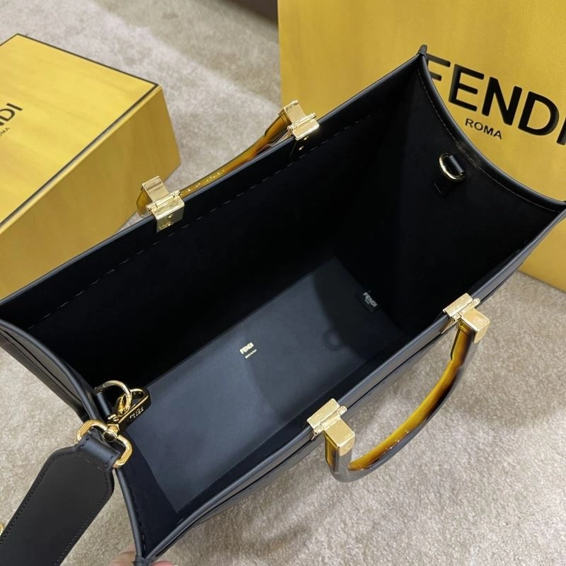 Casual Fendi Shopping Bags 72750