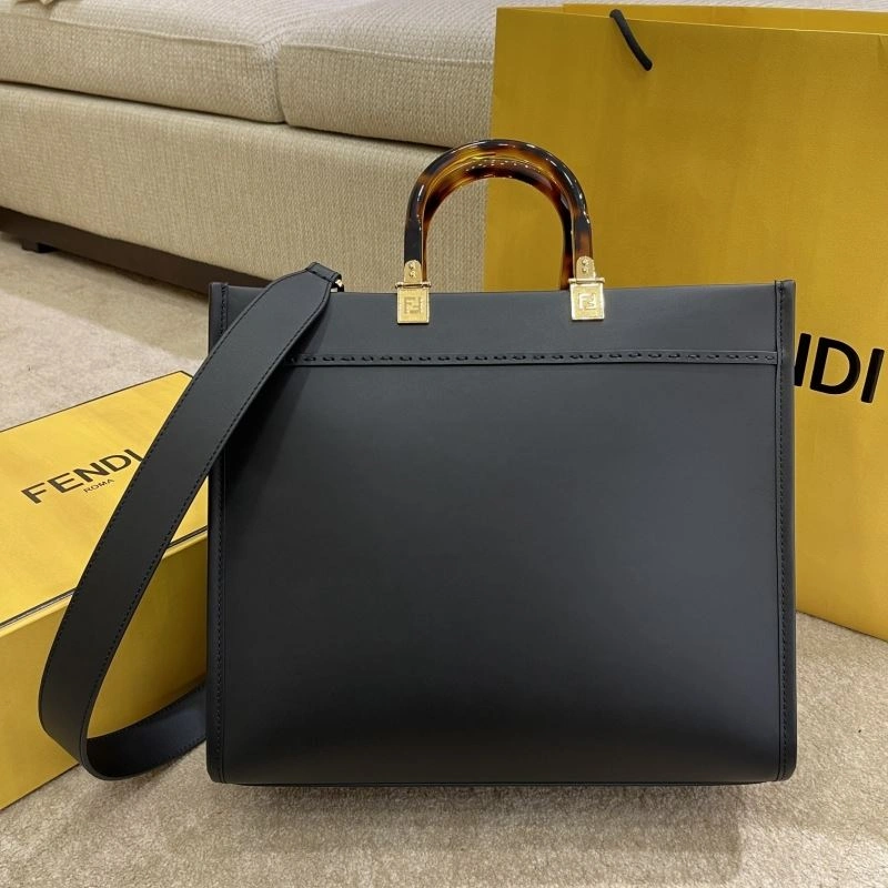 Casual Fendi Shopping Bags 72750