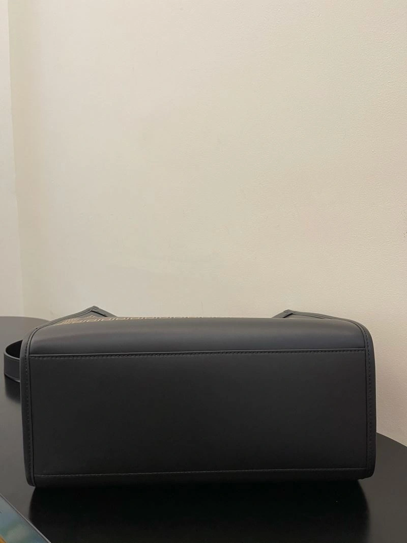 Fendi Shopping Bags Neat 72737