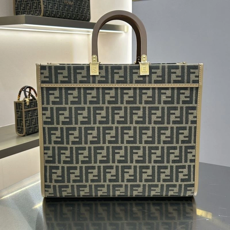 Fendi Shopping Bags DailyWear 72741