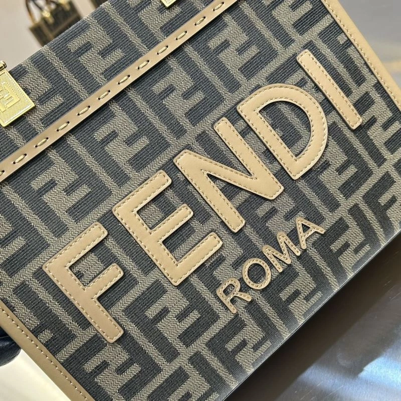 Seasonal Fendi Shopping Bags 72736