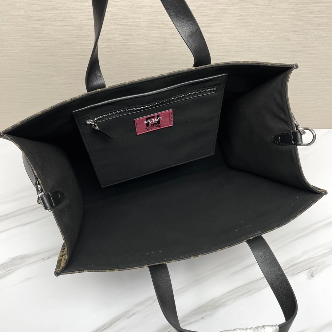 Fendi Shopping Bags SmartChoice 69667
