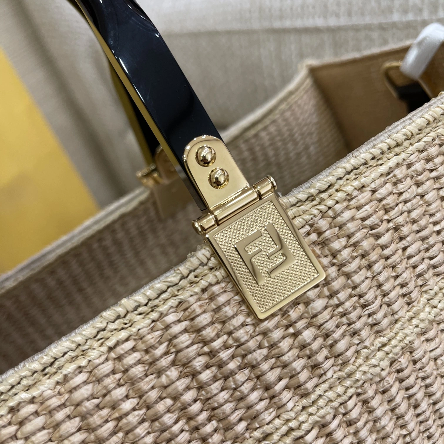 WrinkleFree Fendi Shopping Bags 69670