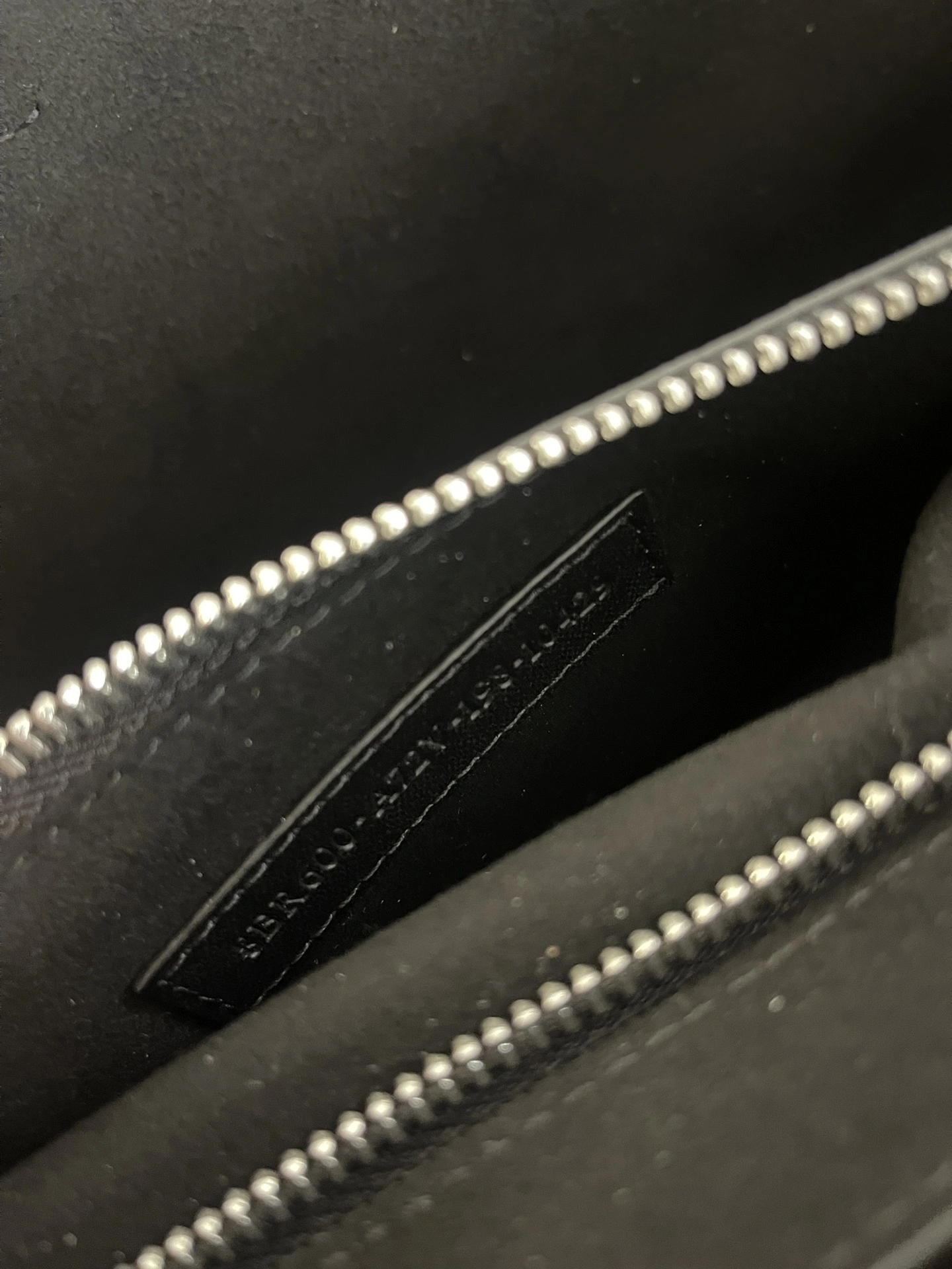 Fendi Shopping Bags OdorResistant 69665