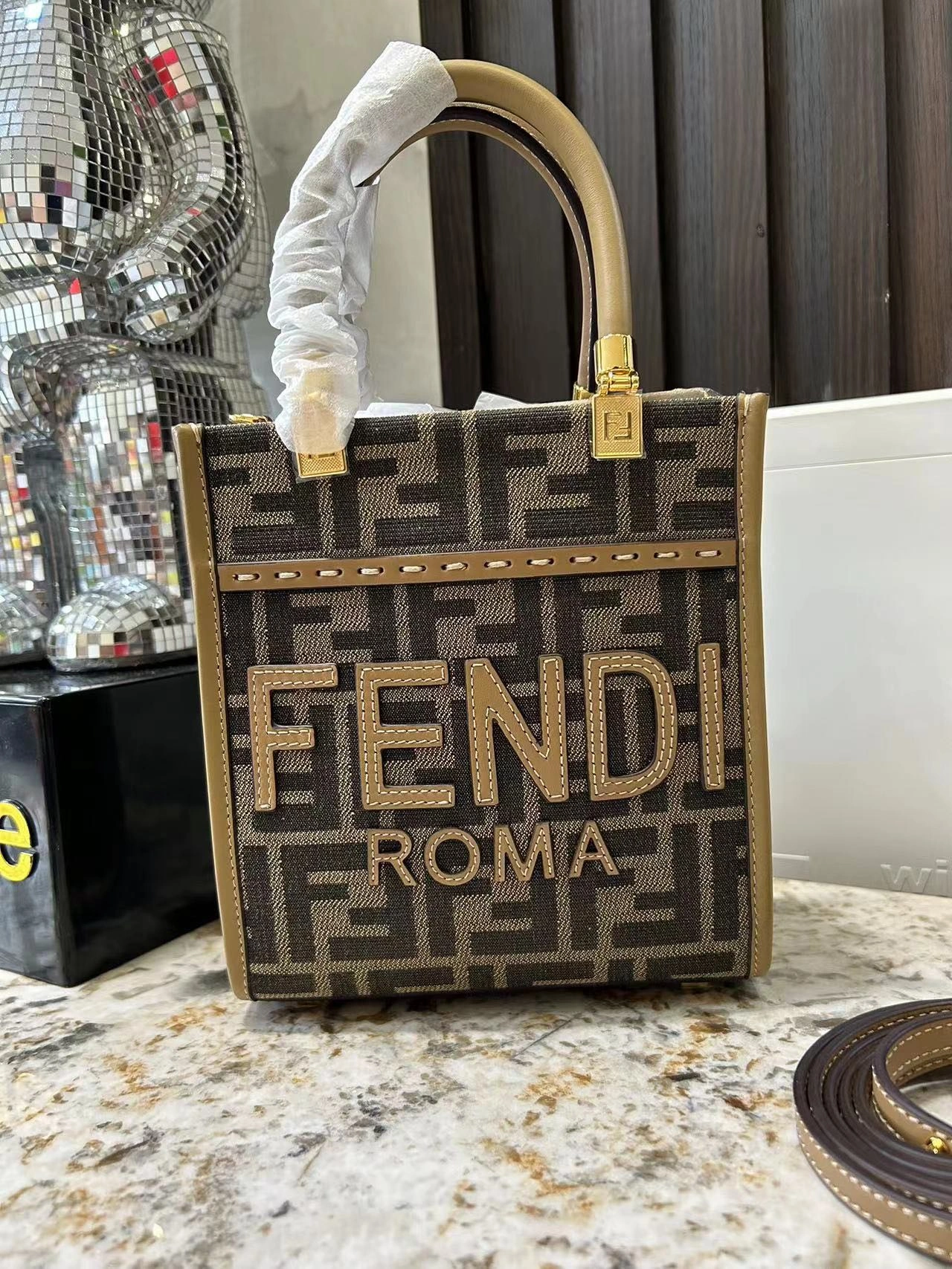 WrinkleFree Fendi Shopping Bags 69660
