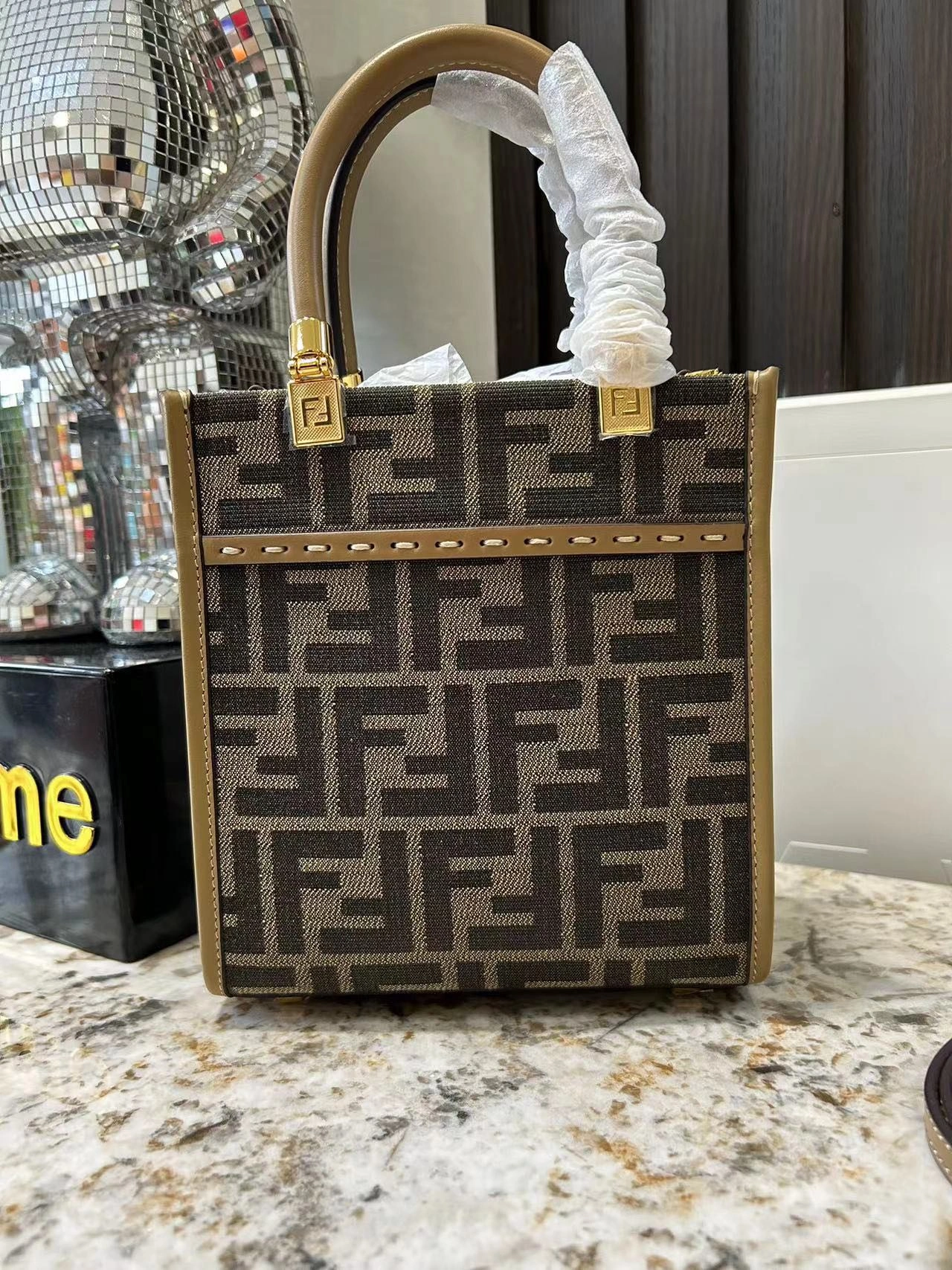 WrinkleFree Fendi Shopping Bags 69660