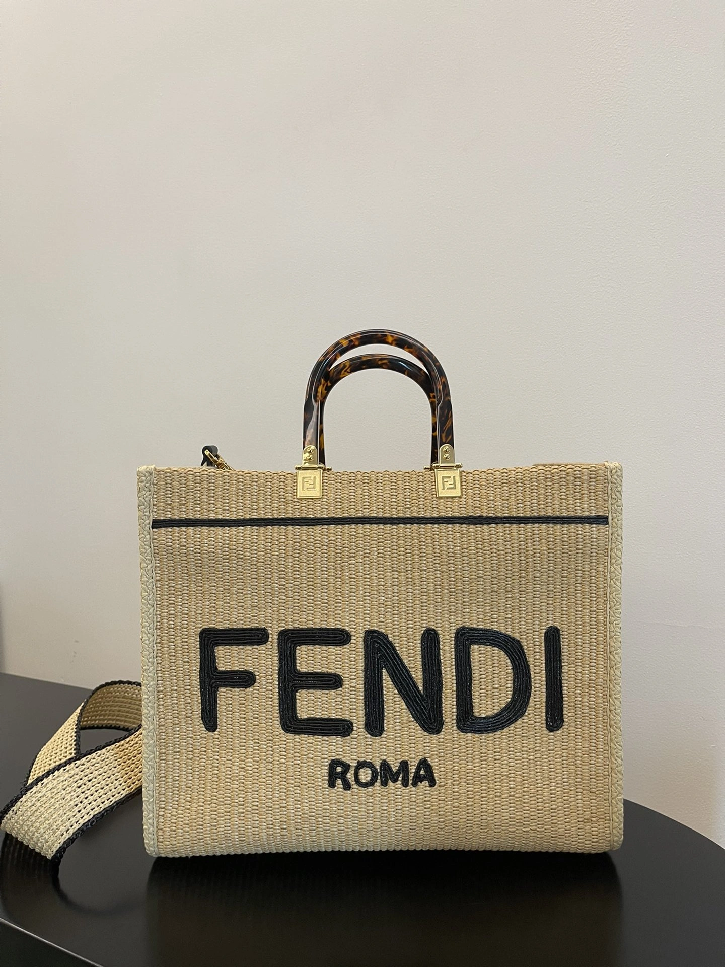 Affordable Fendi Shopping Bags 69655