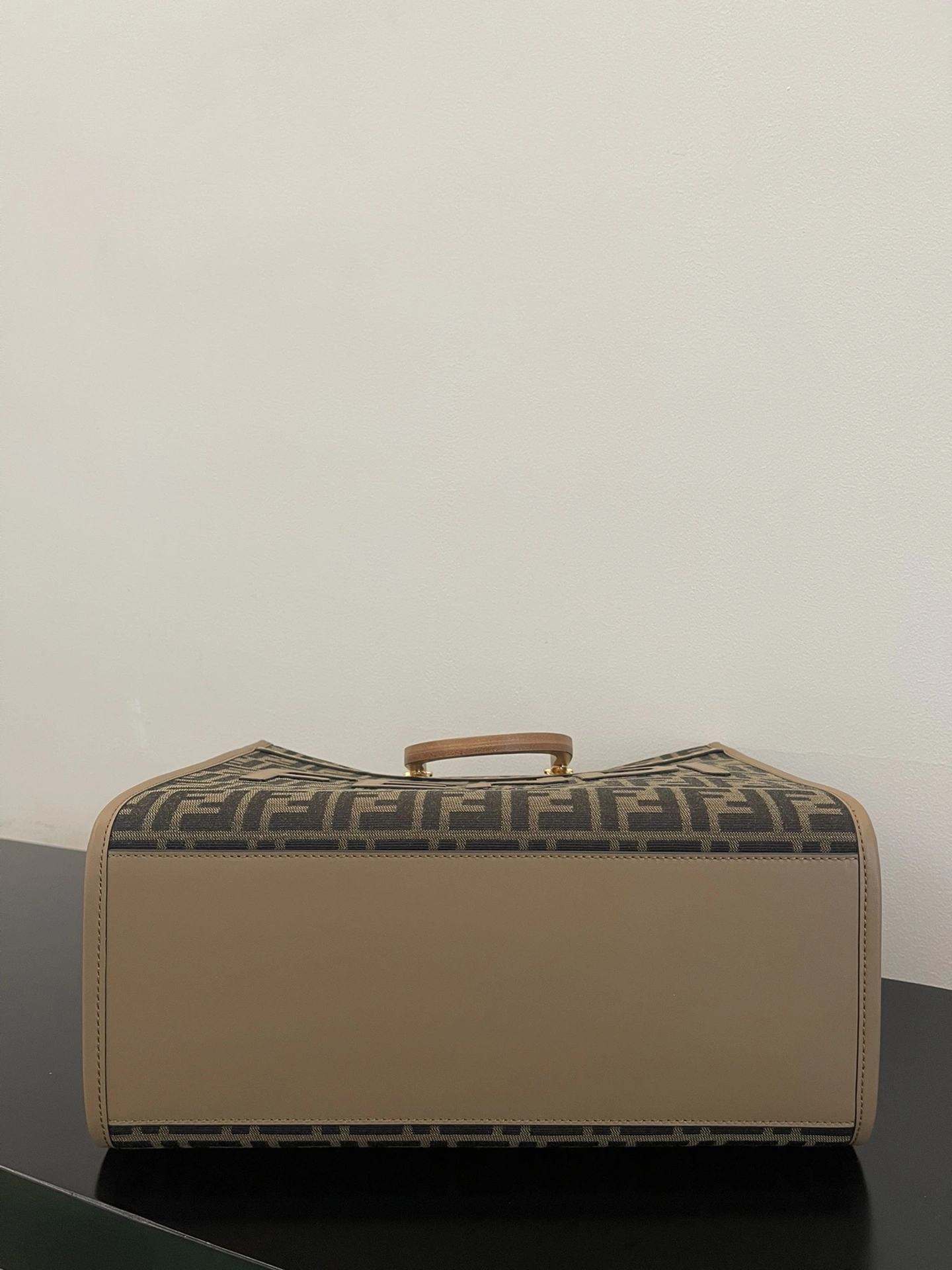 Trendsetting Fendi Shopping Bags 69650