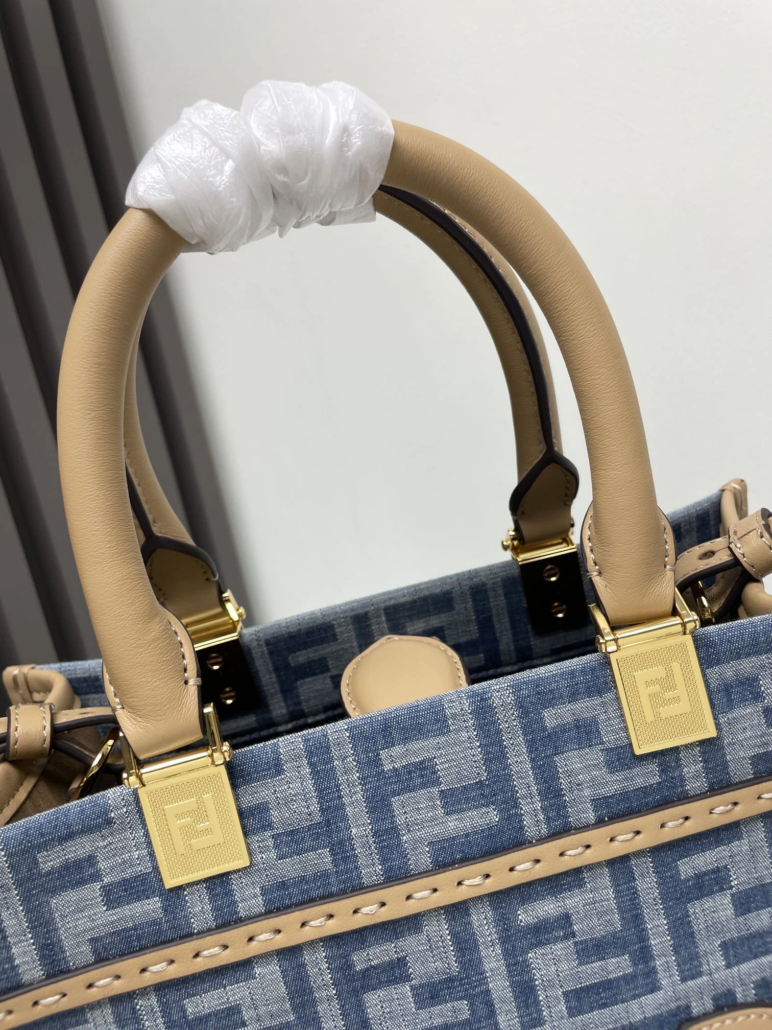 EasyMatch Fendi Shopping Bags 69646