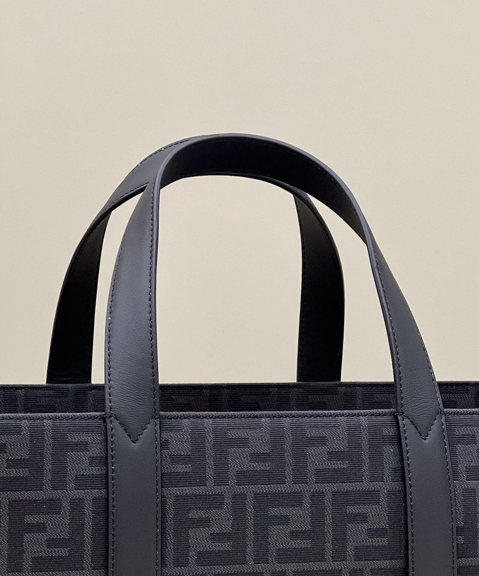 Fendi Shopping Bags Affordable 69640
