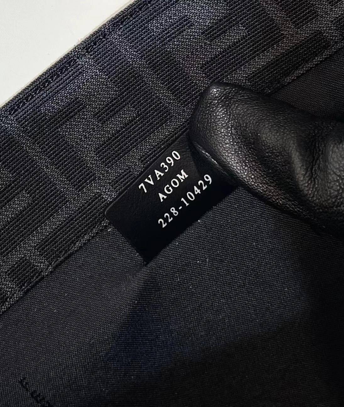 Fendi Shopping Bags Affordable 69640