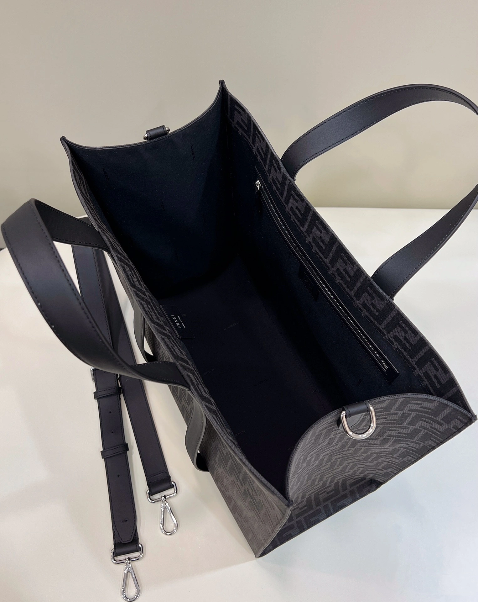 Fendi Shopping Bags Affordable 69640
