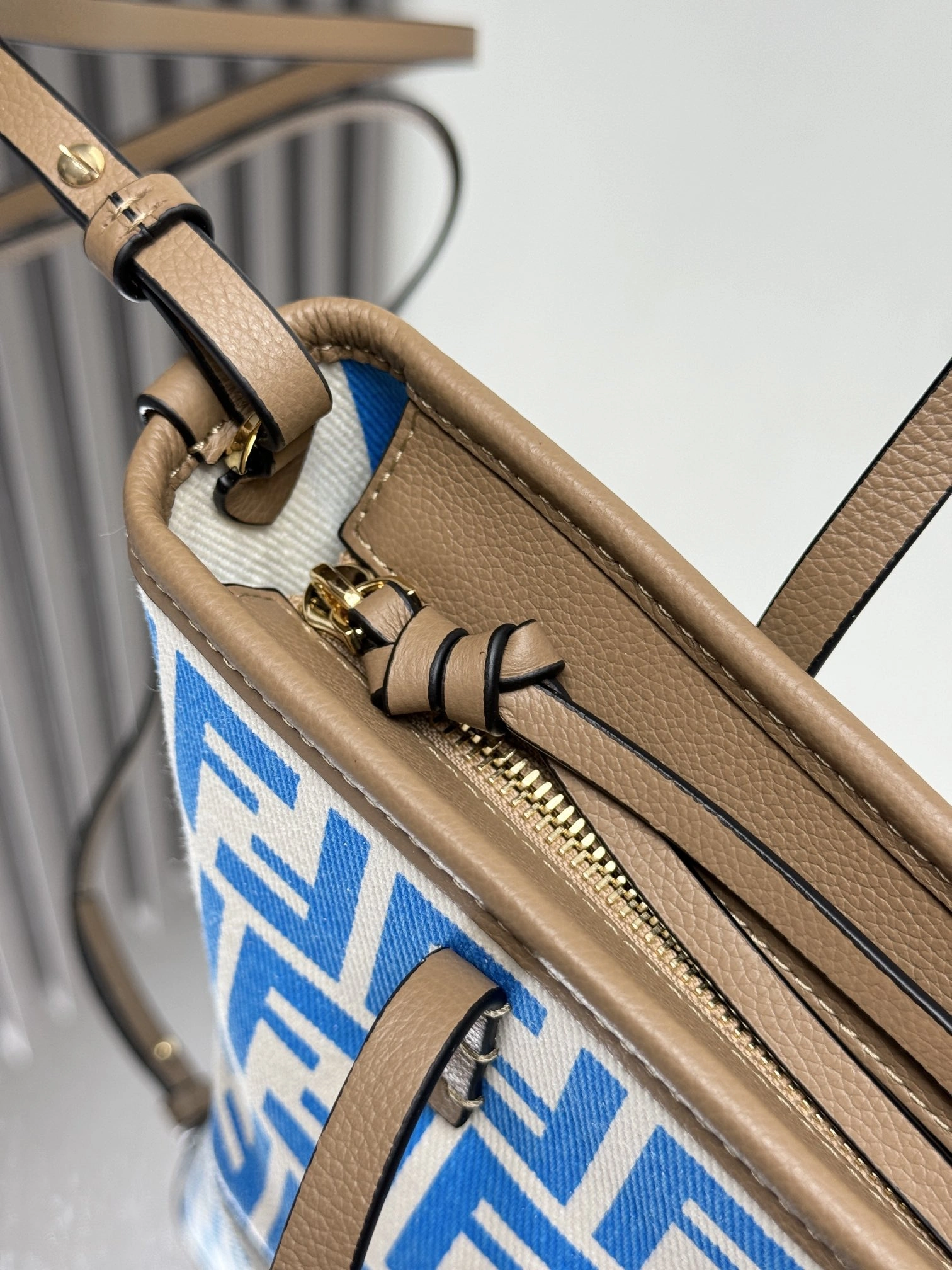 SmartChoice Fendi Shopping Bags 69643