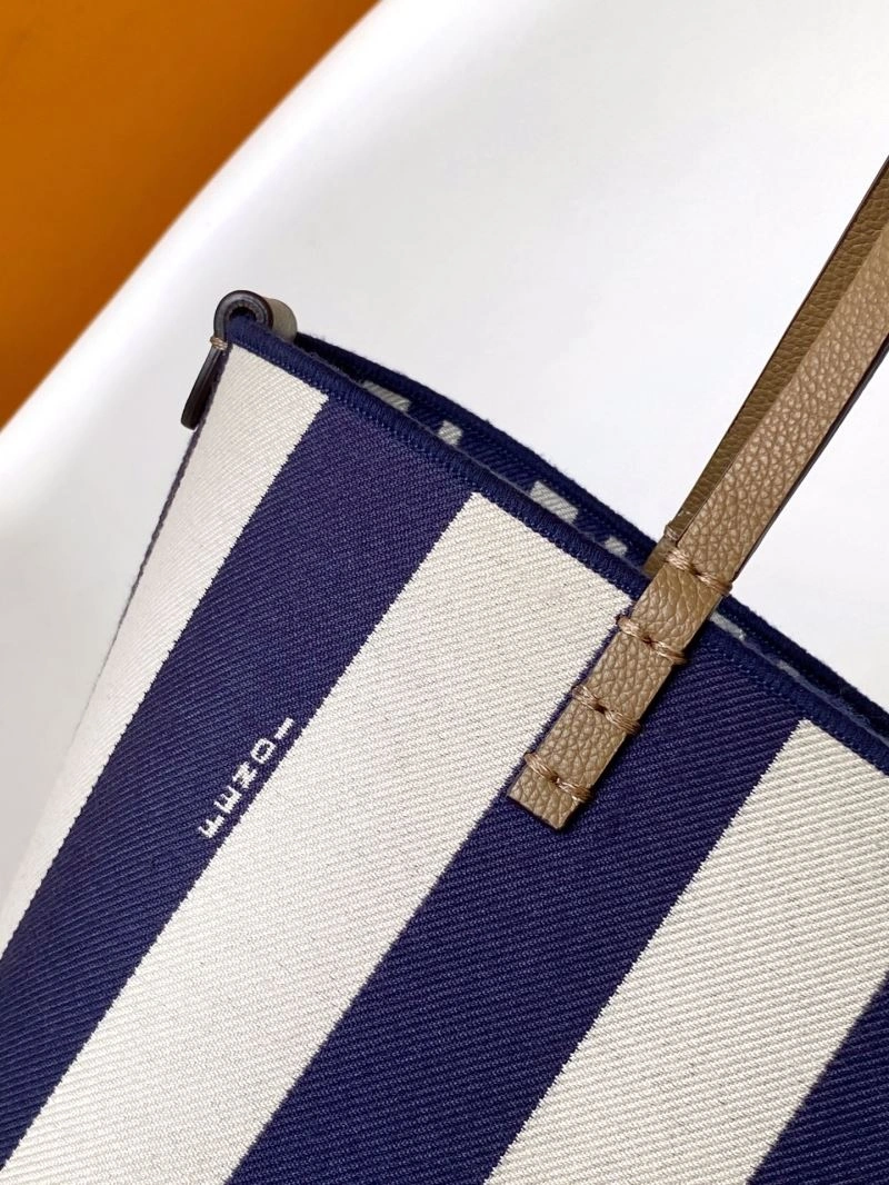 Breathable Fendi Shopping Bags 57453