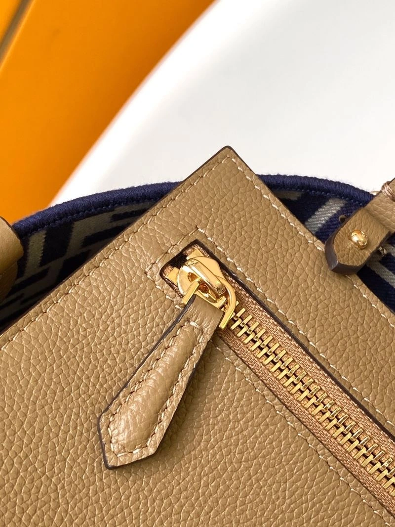 Breathable Fendi Shopping Bags 57453