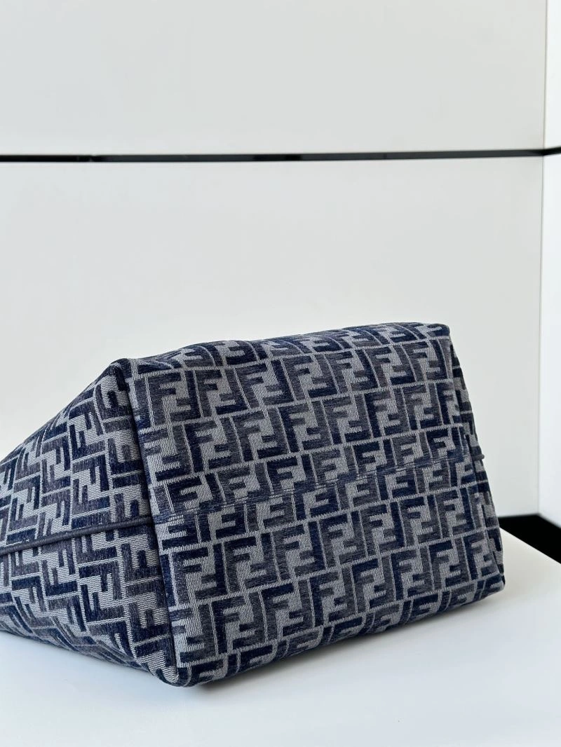 RelaxedFit Fendi Shopping Bags 57457