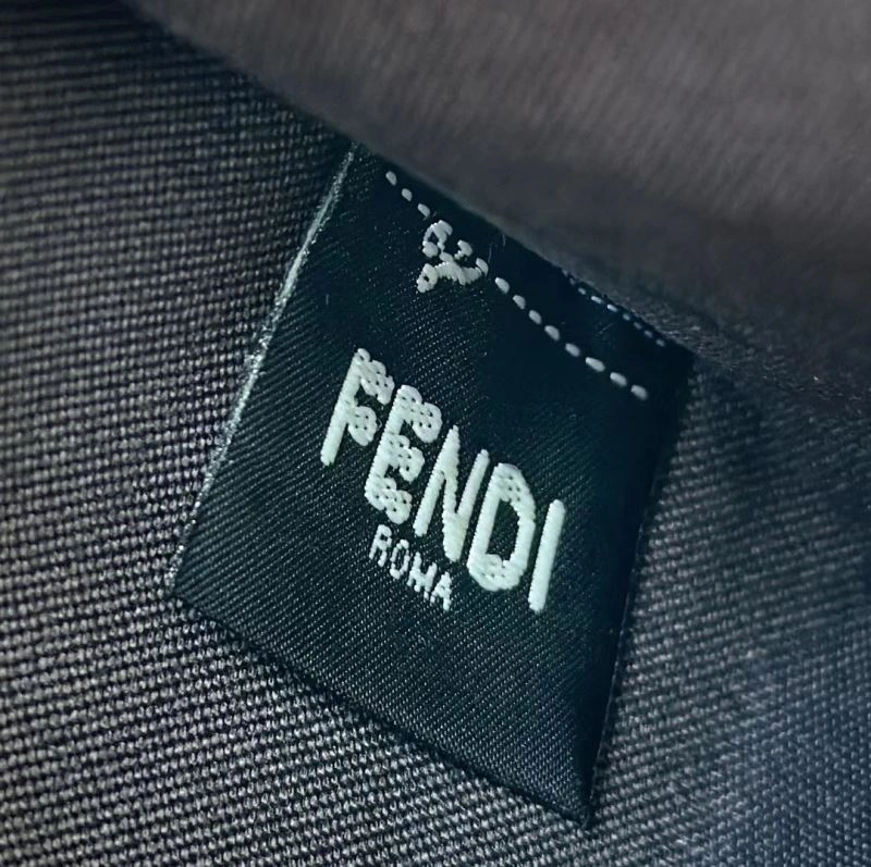 RelaxedFit Fendi Shopping Bags 57457