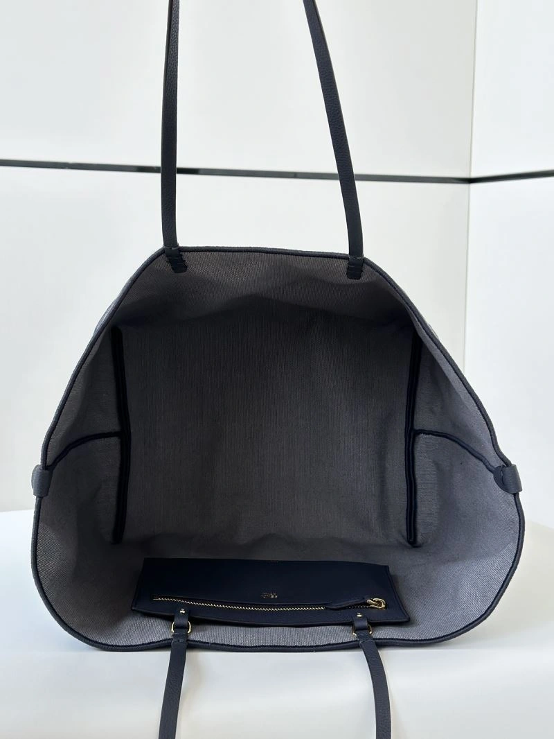 RelaxedFit Fendi Shopping Bags 57457
