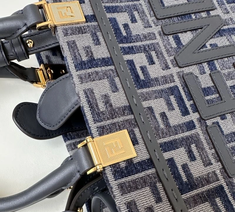 Lightweight Fendi Shopping Bags 57478