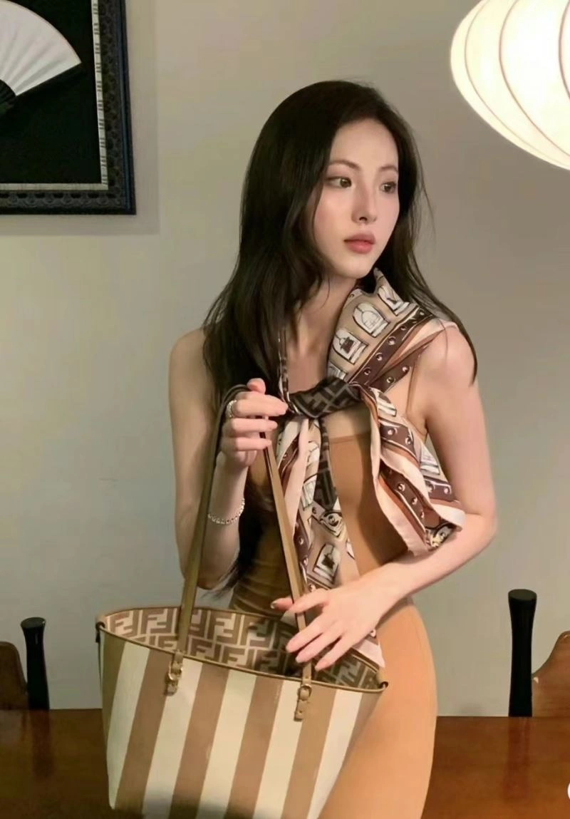 DailyWear Fendi Shopping Bags 57466