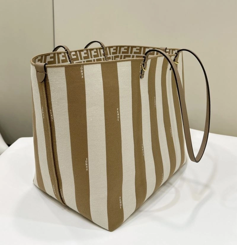 Packable Fendi Shopping Bags 57463