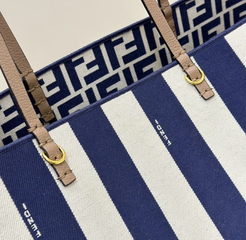 UrbanChic Fendi Shopping Bags 57461