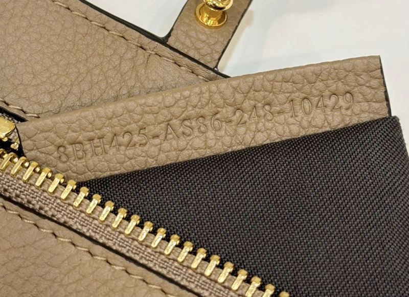 UrbanChic Fendi Shopping Bags 57461