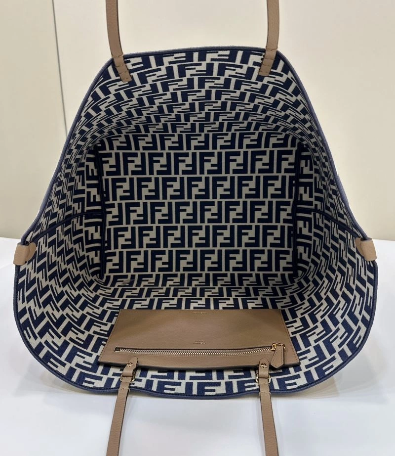 UrbanChic Fendi Shopping Bags 57461