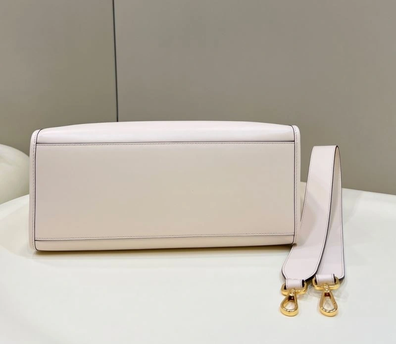 Fashionable Fendi Shopping Bags 57448
