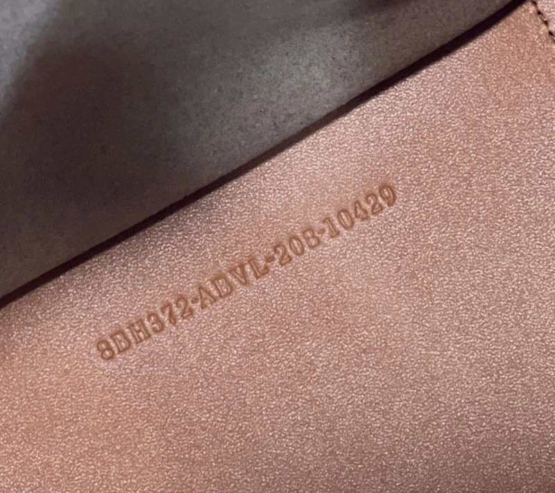 Fendi Shopping Bags Unique 57445
