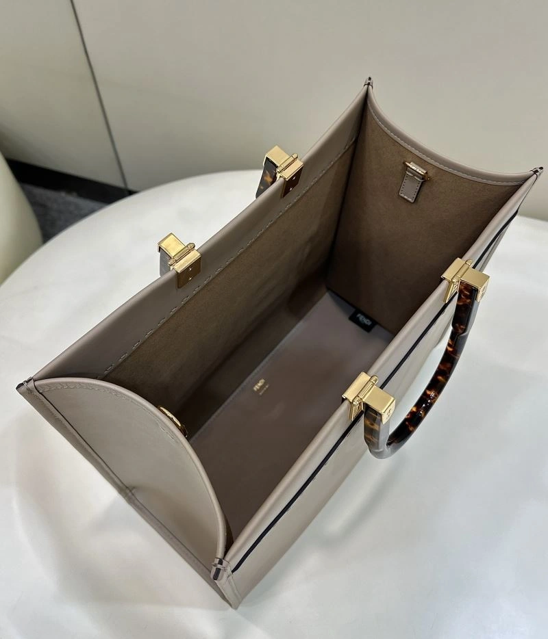 Fendi Shopping Bags Comfortable 57451