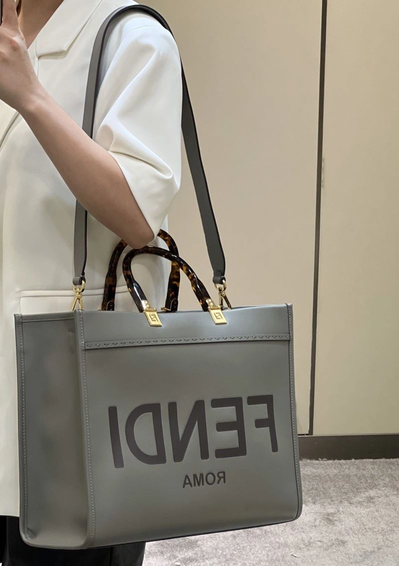 Classic Fendi Shopping Bags 57473