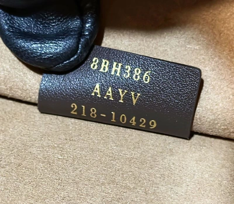 Fendi Shopping Bags UrbanChic 57452