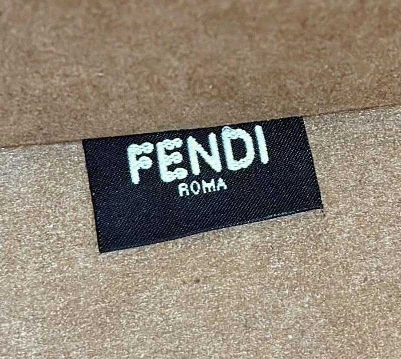 Fendi Shopping Bags UrbanChic 57452