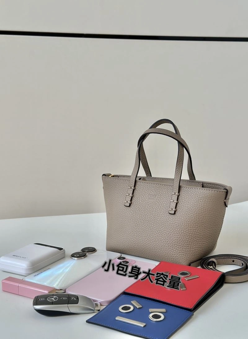 Fendi Shopping Bags UrbanStyle 57443