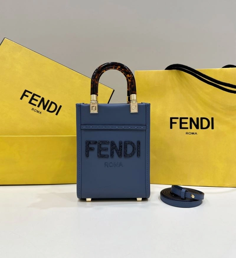 Fendi Shopping Bags Functional 57435