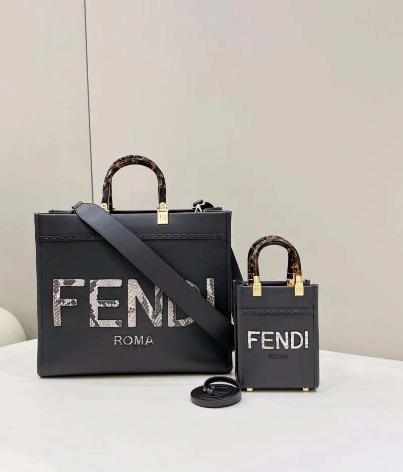 Fendi Shopping Bags FlexibleFit 57434