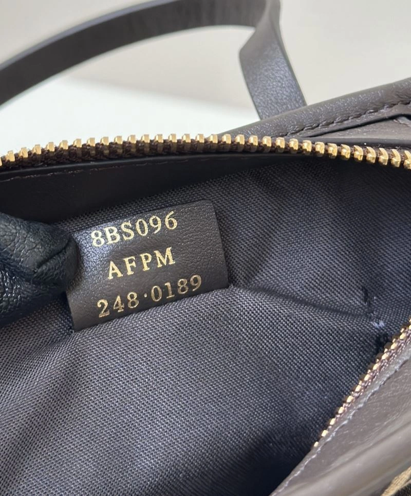 Fendi Shopping Bags Flexible 57467