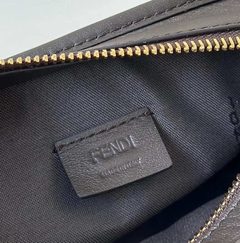 Fendi Shopping Bags Flexible 57467