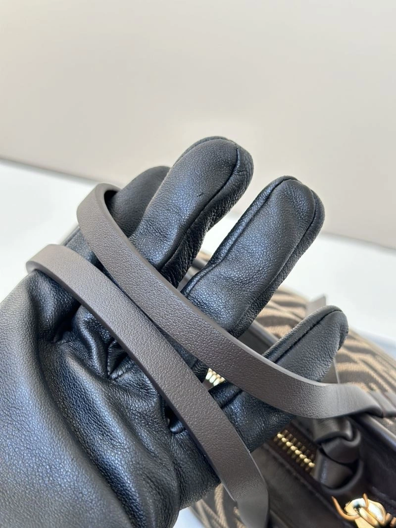 Fendi Shopping Bags Flexible 57467