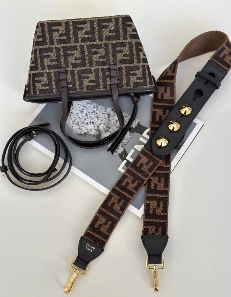 Fendi Shopping Bags Flexible 57467