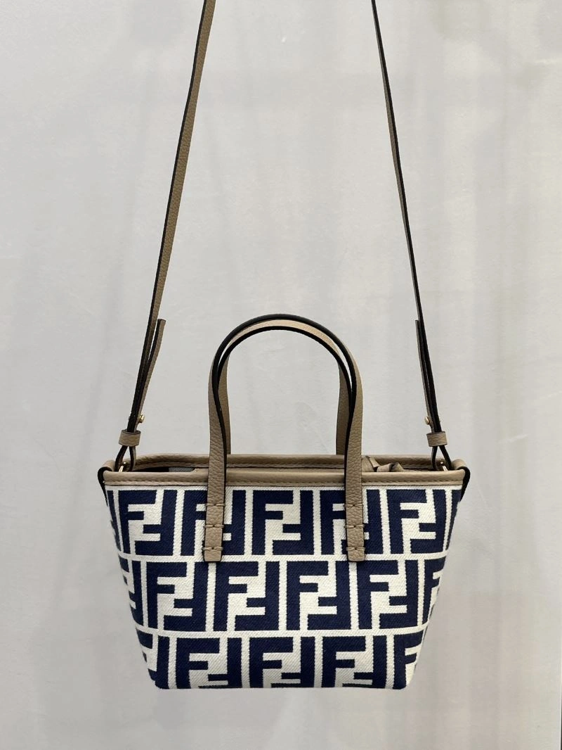 Fendi Shopping Bags Fashionable 57427