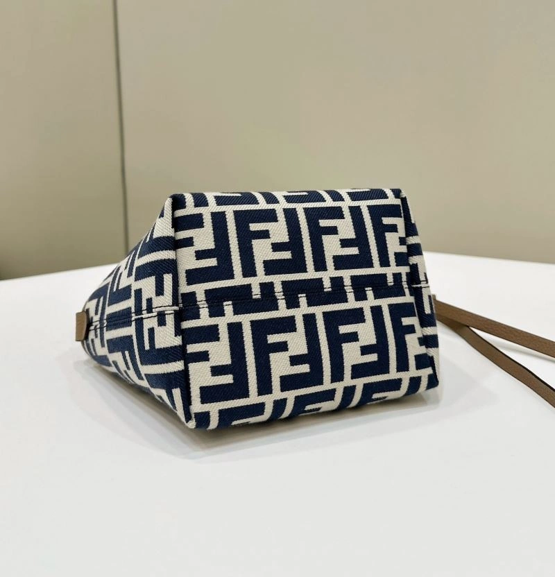 Fendi Shopping Bags Fashionable 57427
