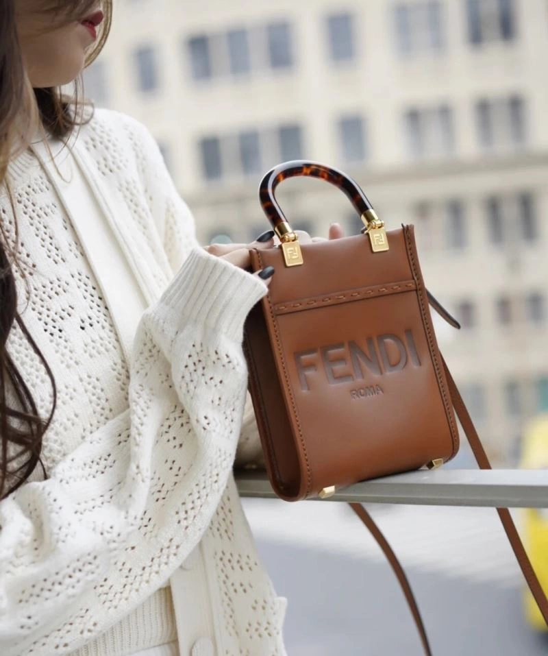 Fendi Shopping Bags Bright 57447