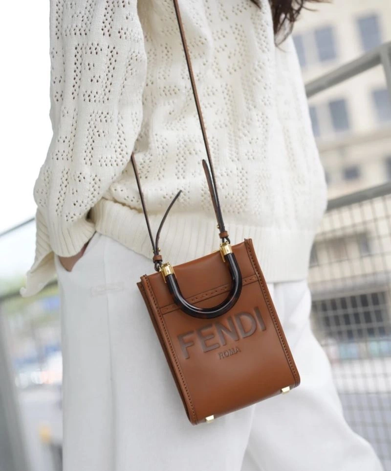 Fendi Shopping Bags Bright 57447