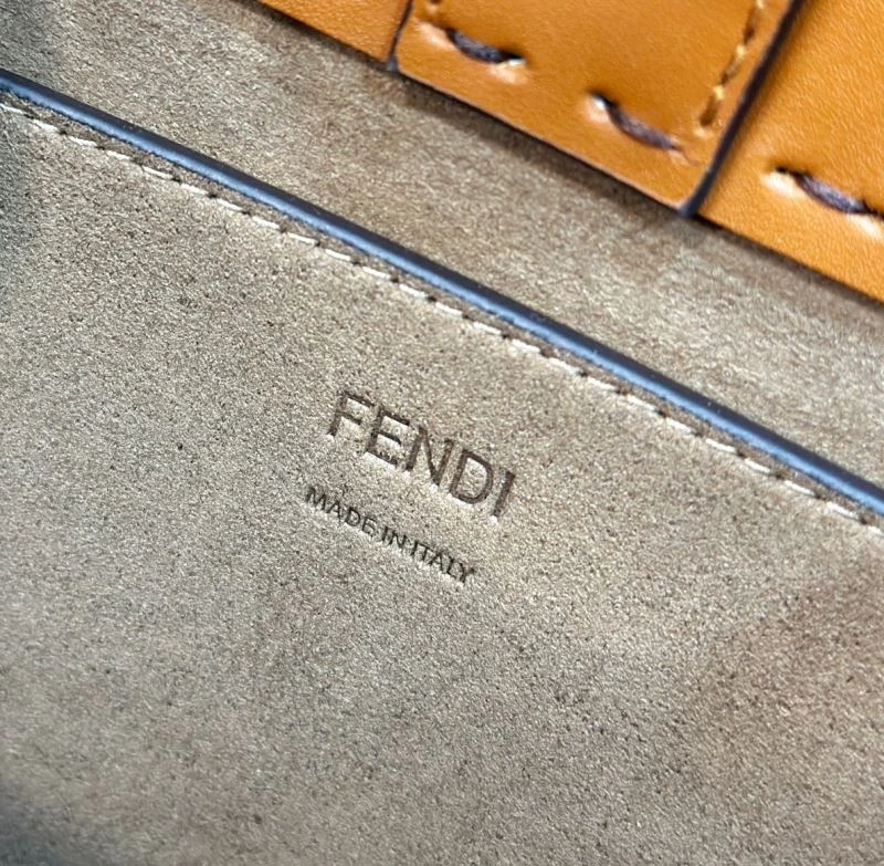 Fendi Shopping Bags StreetReady 57431